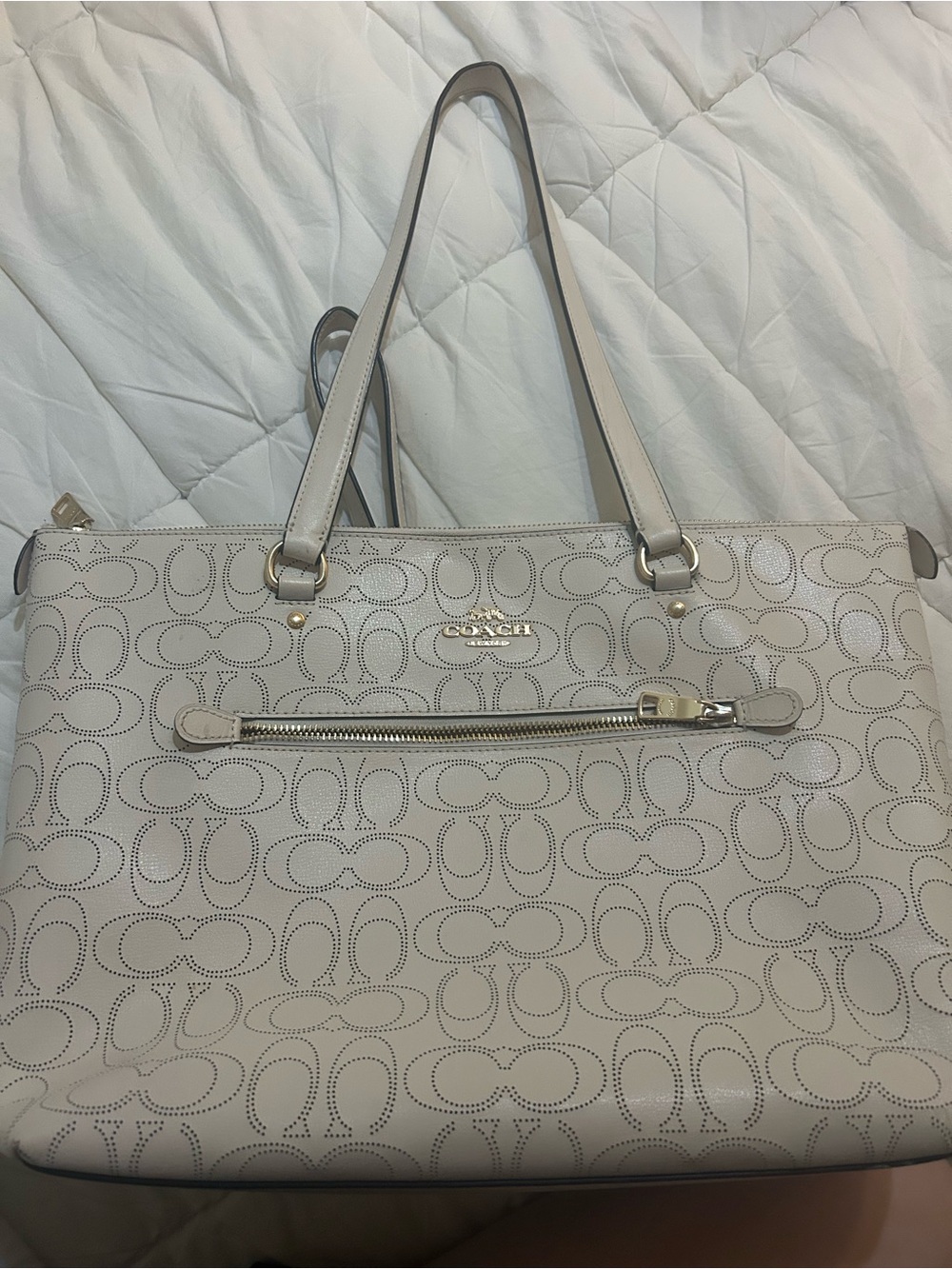 Coach Women's Perforated Signature Tote in Light Gray/Cream